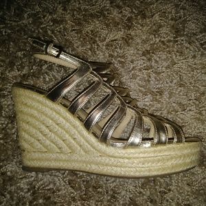 🔥 Metallic wedges